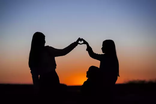 Wait to Share Personal Information when Online Dating